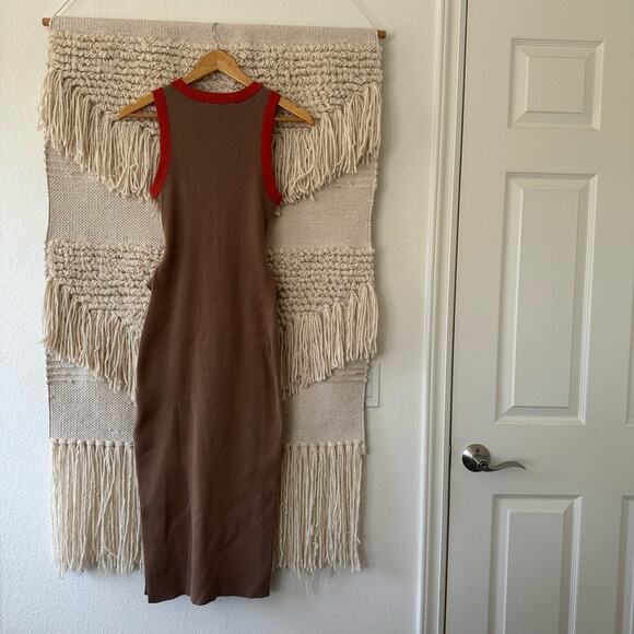 Toccin Colorblock Midi Dress - Picture 6 of 6